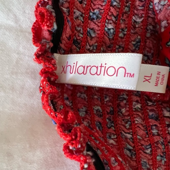 Xhilarition super crop top - Picture 2 of 2